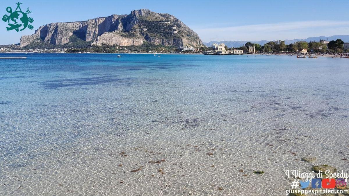 Trentuno Mondello Apartments Exteriör bild